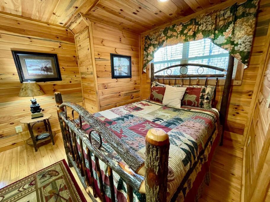 Cabin 2 Bed Close To Helen Hot Tub #15 Exterior photo