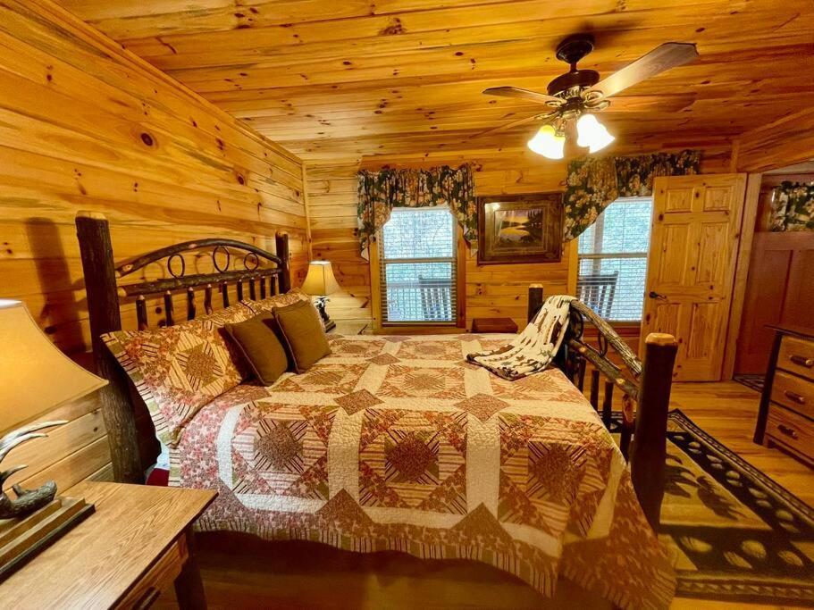Cabin 2 Bed Close To Helen Hot Tub #15 Exterior photo